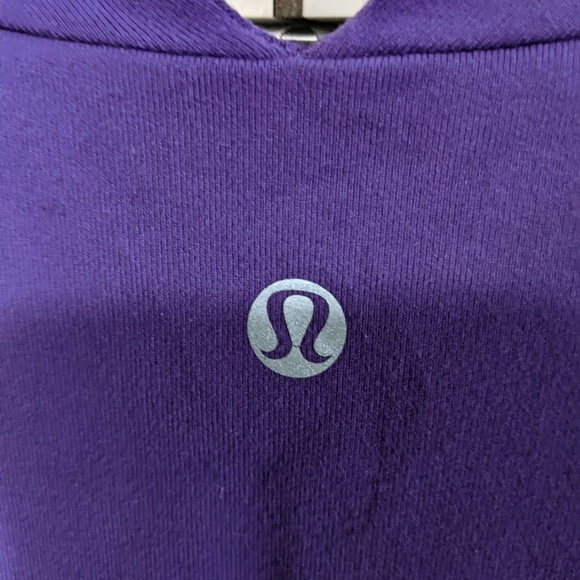 Lulu Lemon Tank Top - Picture 3 of 3